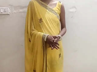 Ghar pe aayi Sasu Maa ko Pakad kar chod dala Damad ji ne - Fuck Mom in Law with dirty hindi audio xxx HD
