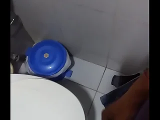 Torrid toilet sport